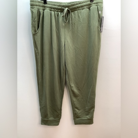 LegEnd Size X-Large Olive Green French Terry Jogger. New With Tags. - Picture 1 of 6